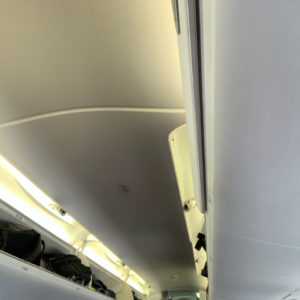 Overhead Bins E190