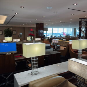 Lounge Seating & Dining