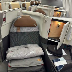 Regular Business Suite, 12A